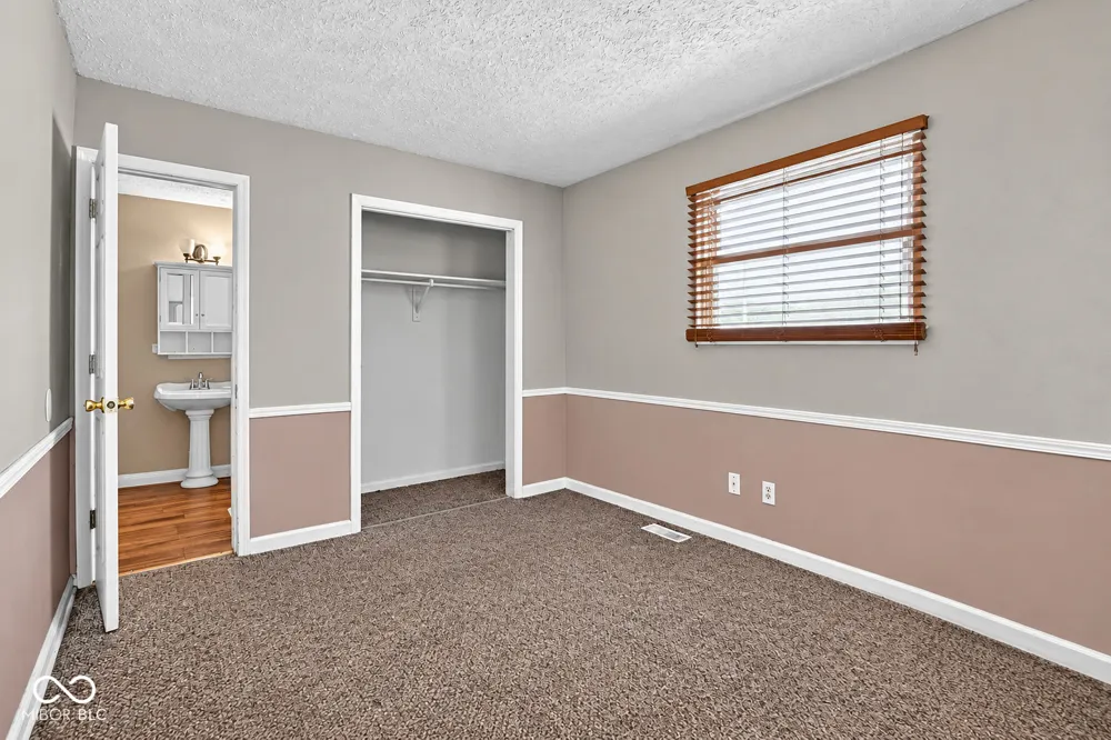 3233 Arsenal Avenue Indianapolis, IN 46218