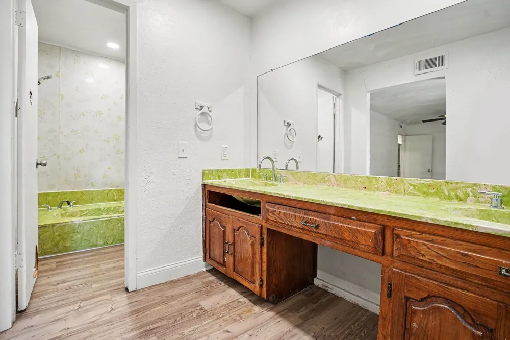 1002 Pampa Drive Mesquite, TX 75149