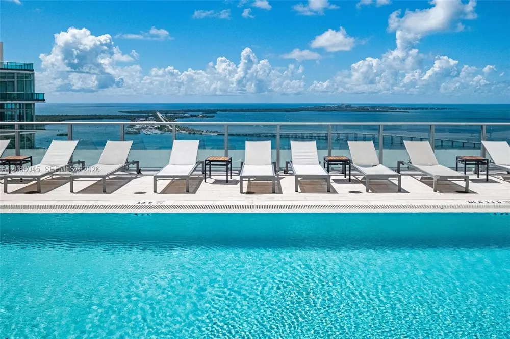 1300 Brickell Bay Dr #704 Miami, FL 33131
