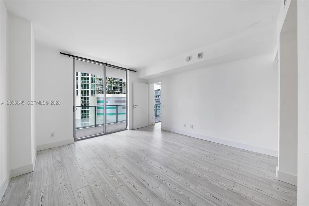1300 Brickell Bay Dr #704 Miami, FL 33131