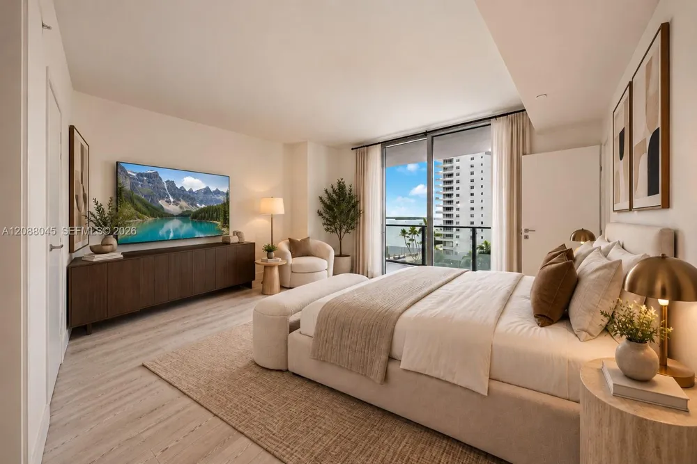 1300 Brickell Bay Dr #704 Miami, FL 33131