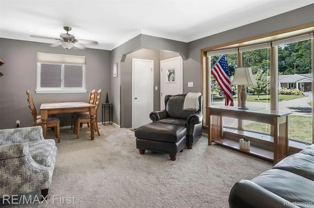 1103 W Webster Road Royal Oak City, MI 48073