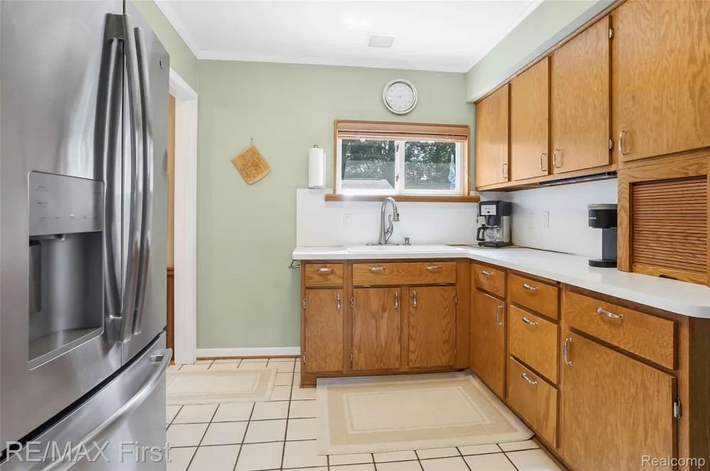 1103 W Webster Road Royal Oak City, MI 48073