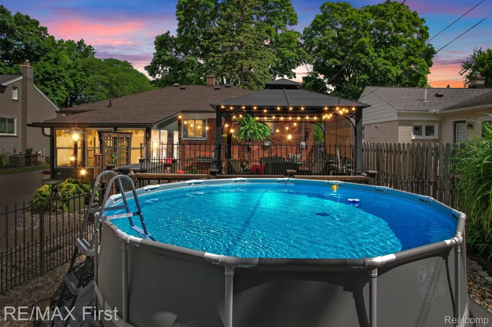 1103 W Webster Road Royal Oak City, MI 48073