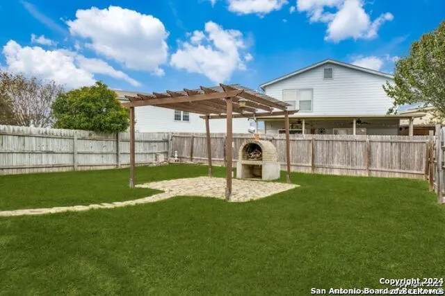 3743 Amber Leaf San Antonio, TX 78245