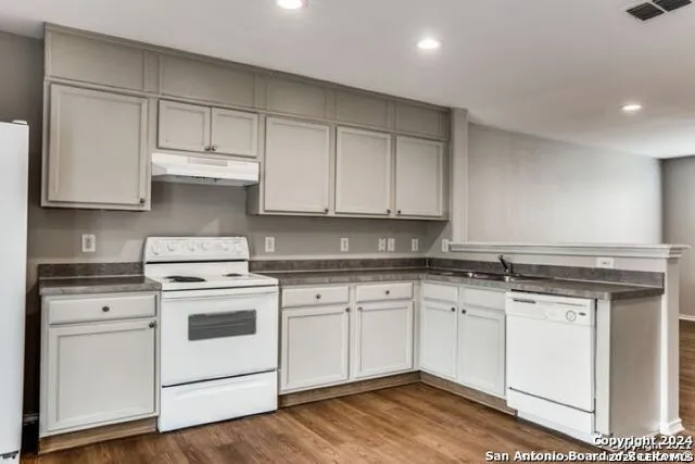 3743 Amber Leaf San Antonio, TX 78245