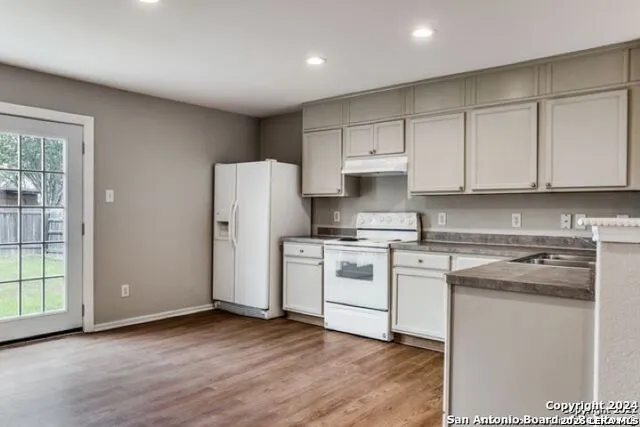 3743 Amber Leaf San Antonio, TX 78245