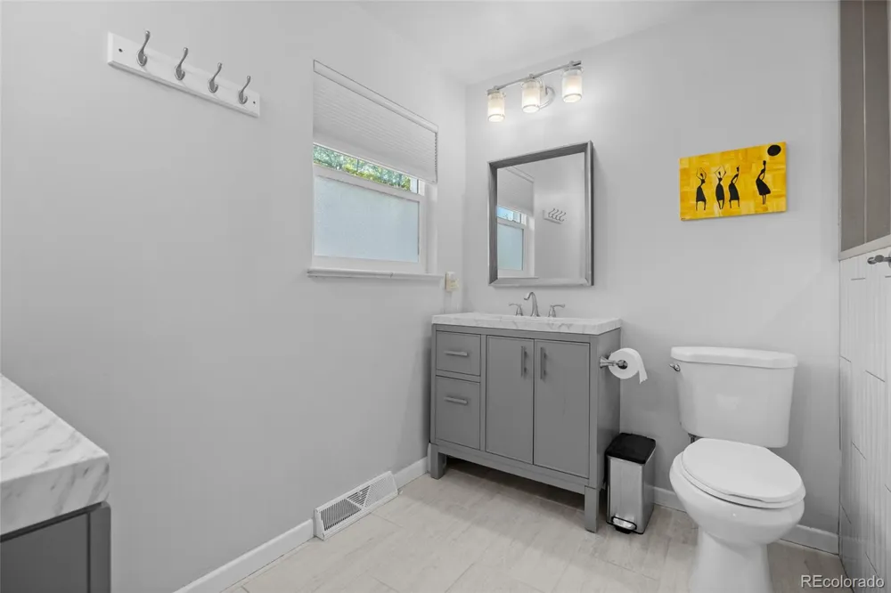 3941 S Hillcrest Drive Denver, CO 80237
