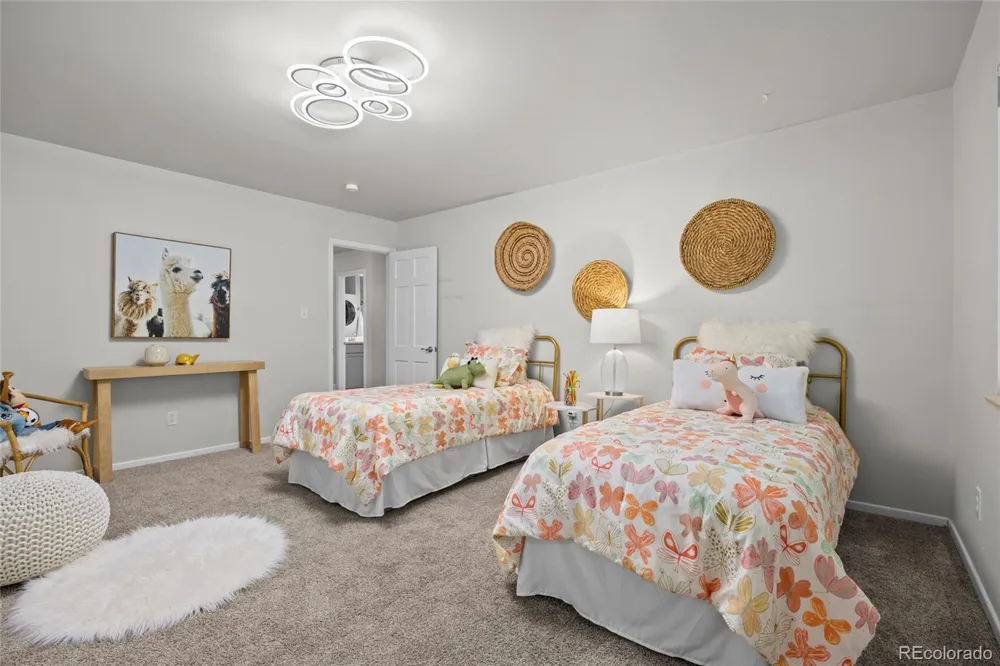 3941 S Hillcrest Drive Denver, CO 80237