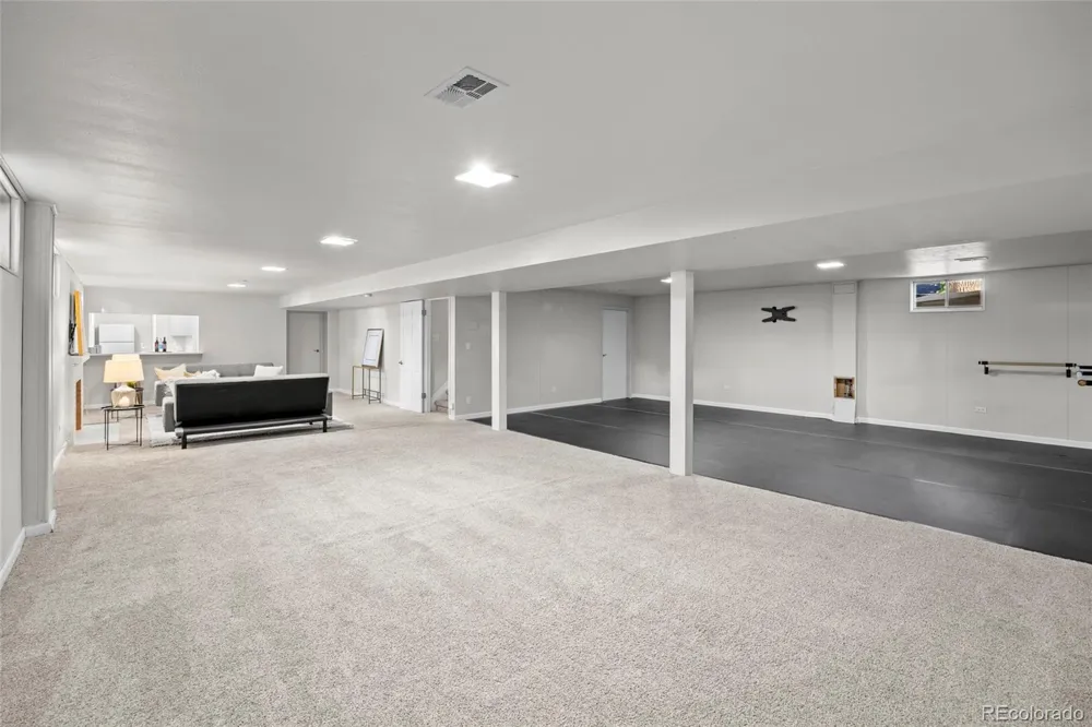 3941 S Hillcrest Drive Denver, CO 80237