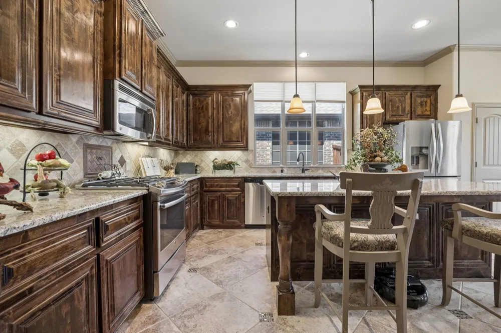 586 Bordeaux Drive Rockwall, TX 75087