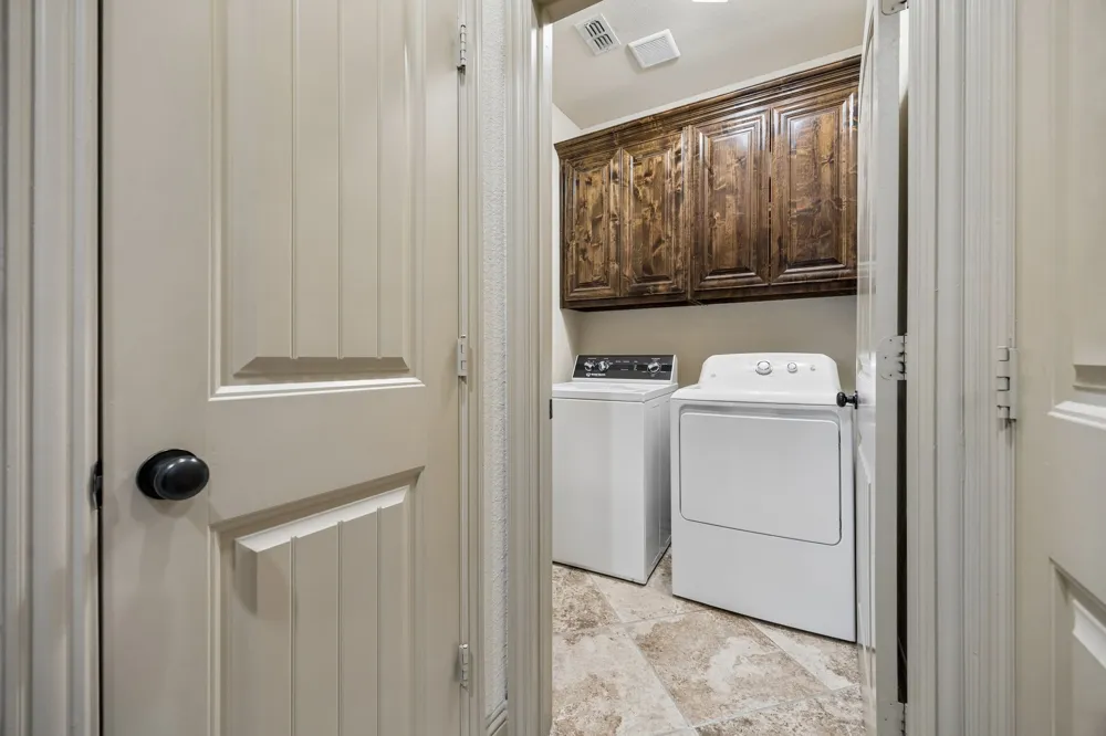 586 Bordeaux Drive Rockwall, TX 75087