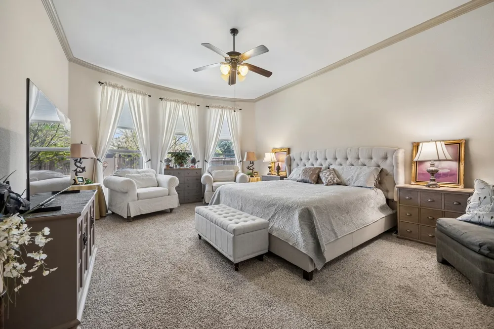 586 Bordeaux Drive Rockwall, TX 75087