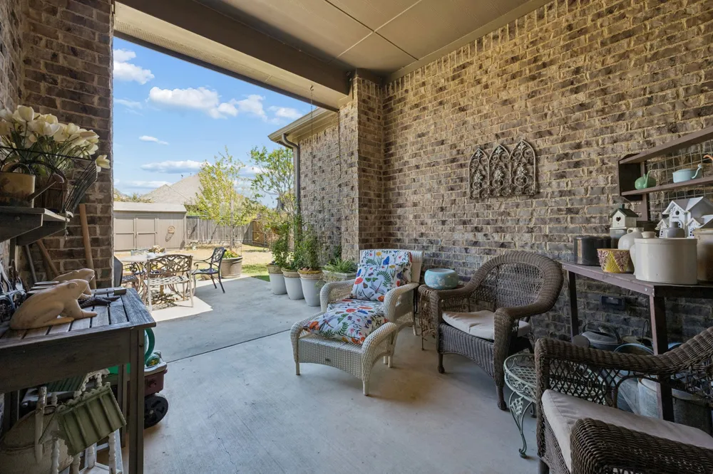 586 Bordeaux Drive Rockwall, TX 75087