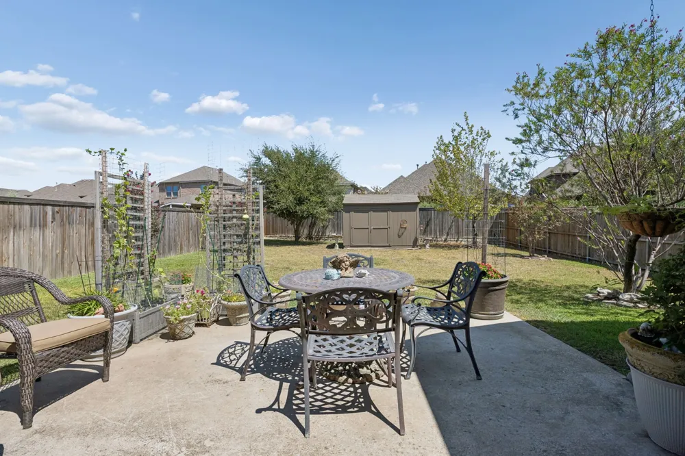 586 Bordeaux Drive Rockwall, TX 75087