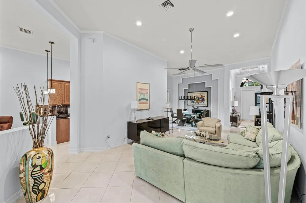 7167 Boscanni Drive Boynton Beach, FL 33437