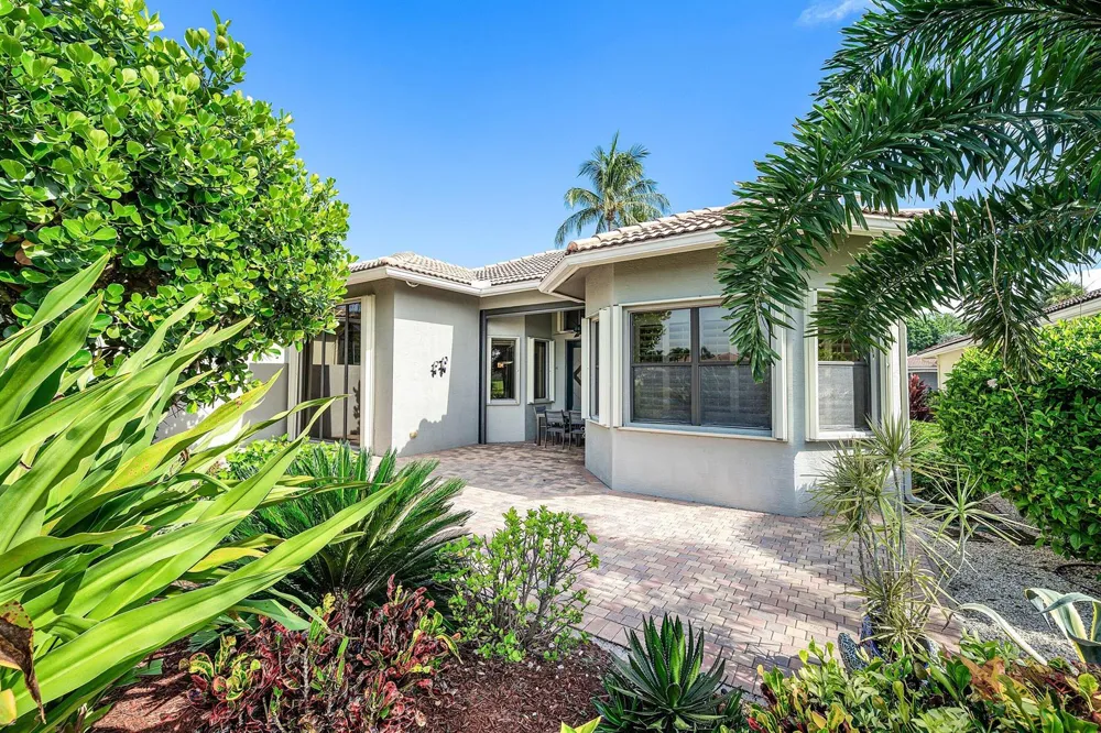7167 Boscanni Drive Boynton Beach, FL 33437