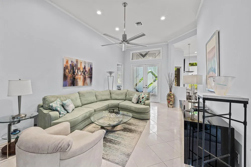 7167 Boscanni Drive Boynton Beach, FL 33437