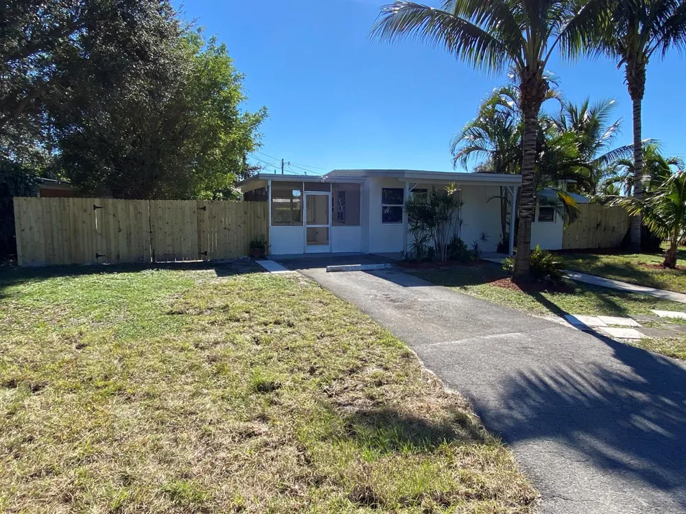 110 Old Spanish Trail Lantana, FL 33462