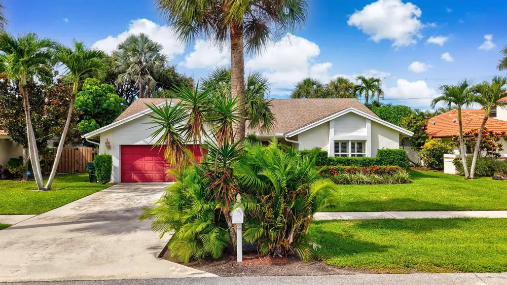 435 MOHAWK LANE Boca Raton, FL 33487