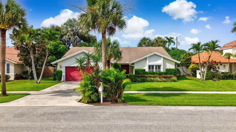 435 MOHAWK LANE Boca Raton, FL 33487