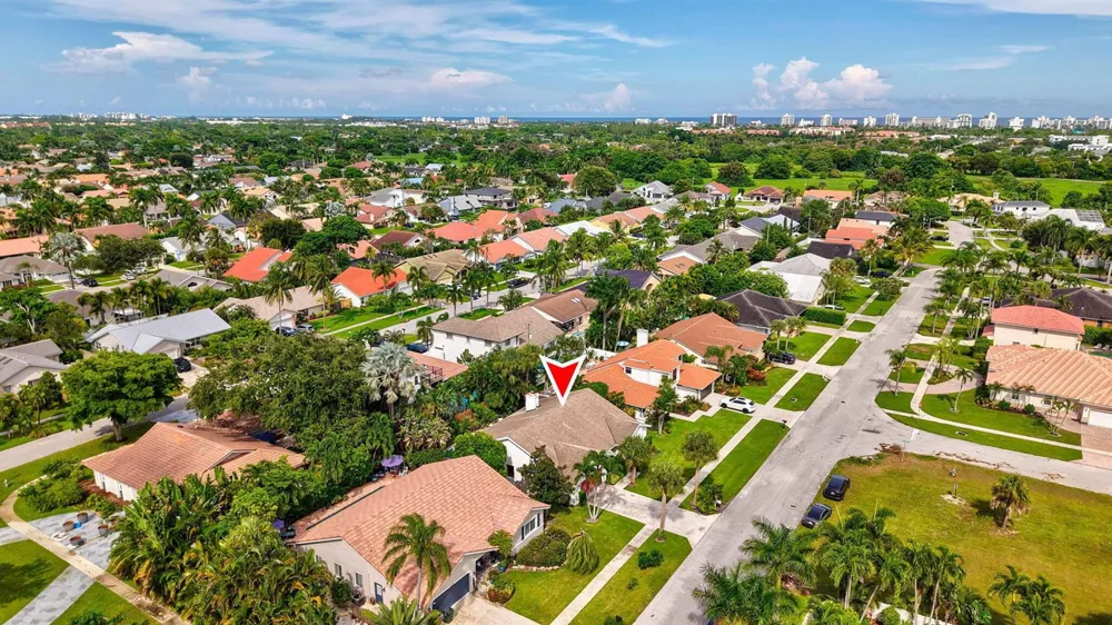 435 MOHAWK LANE Boca Raton, FL 33487
