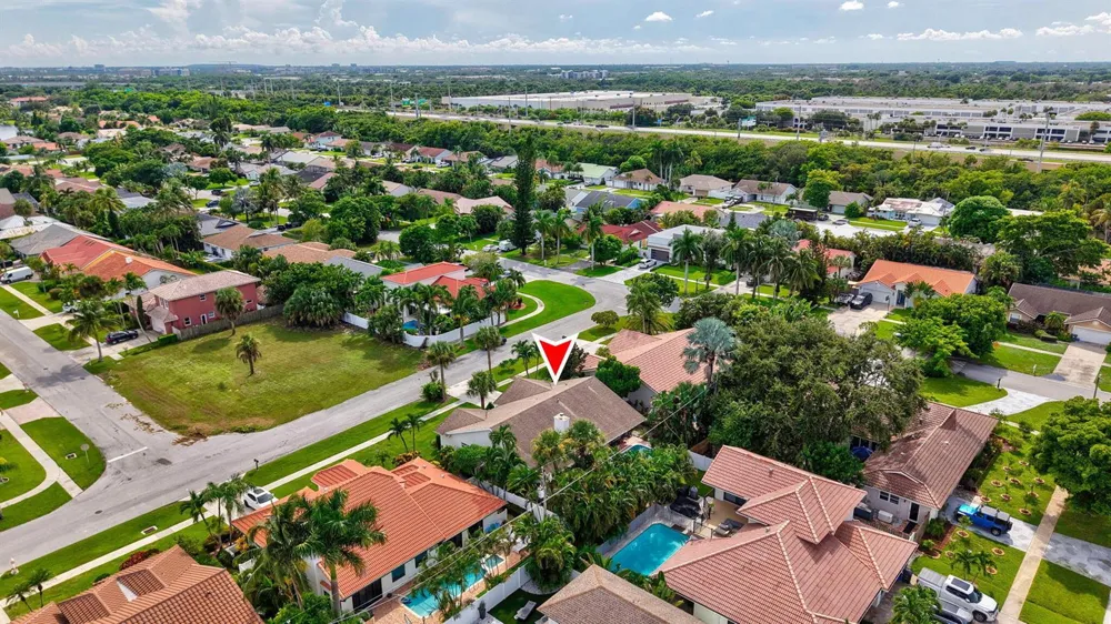 435 MOHAWK LANE Boca Raton, FL 33487