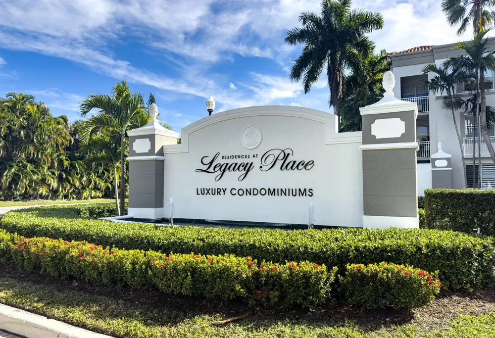 11028 Legacy Drive #302 Palm Beach Gardens, FL 33410