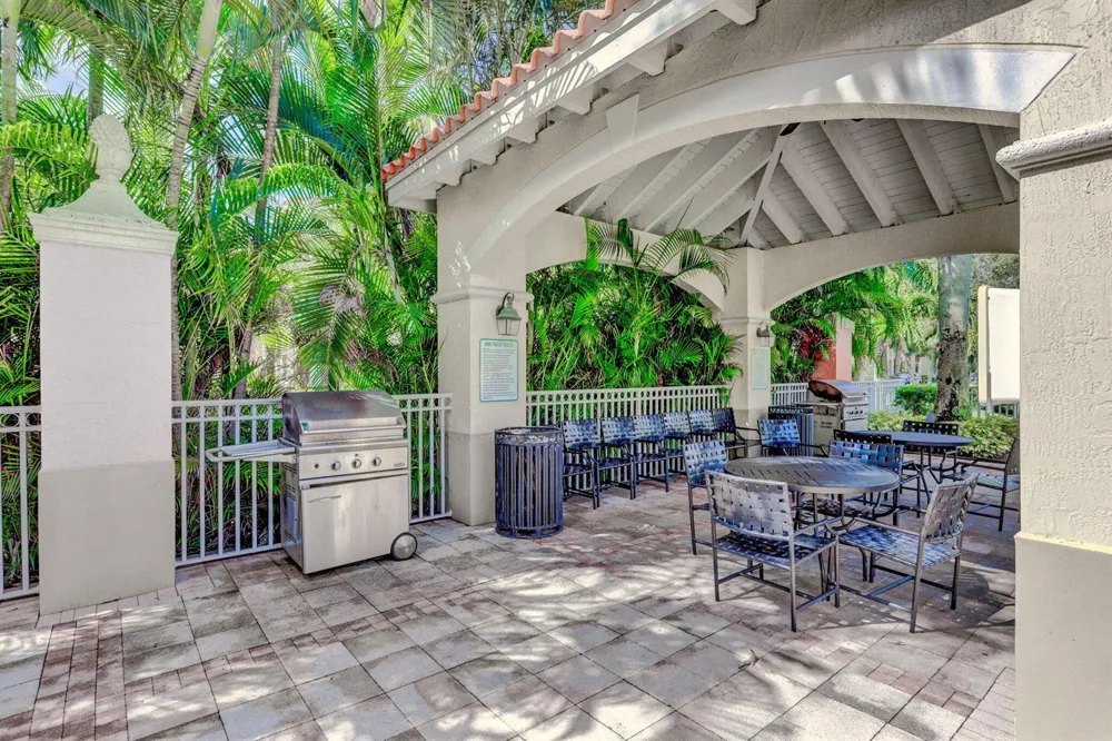 11028 Legacy Drive #302 Palm Beach Gardens, FL 33410