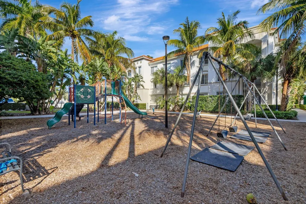 11028 Legacy Drive #302 Palm Beach Gardens, FL 33410