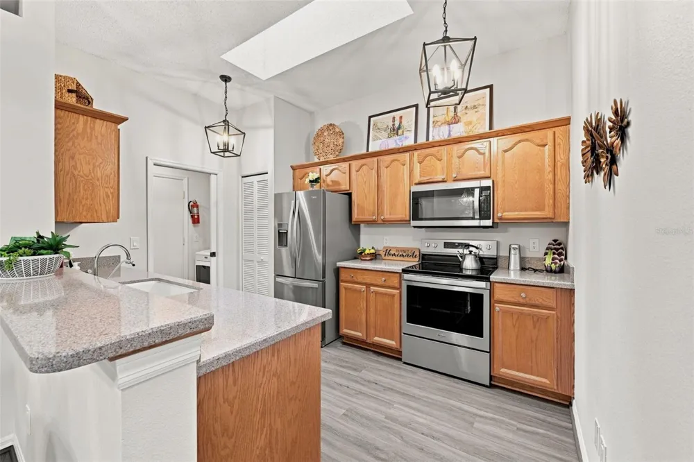 2013 FALL RIVER COURT #103 Sun City Center, FL 33573