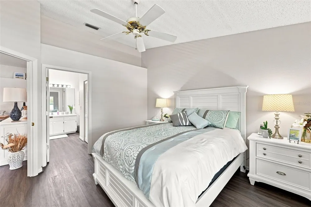 2013 FALL RIVER COURT #103 Sun City Center, FL 33573