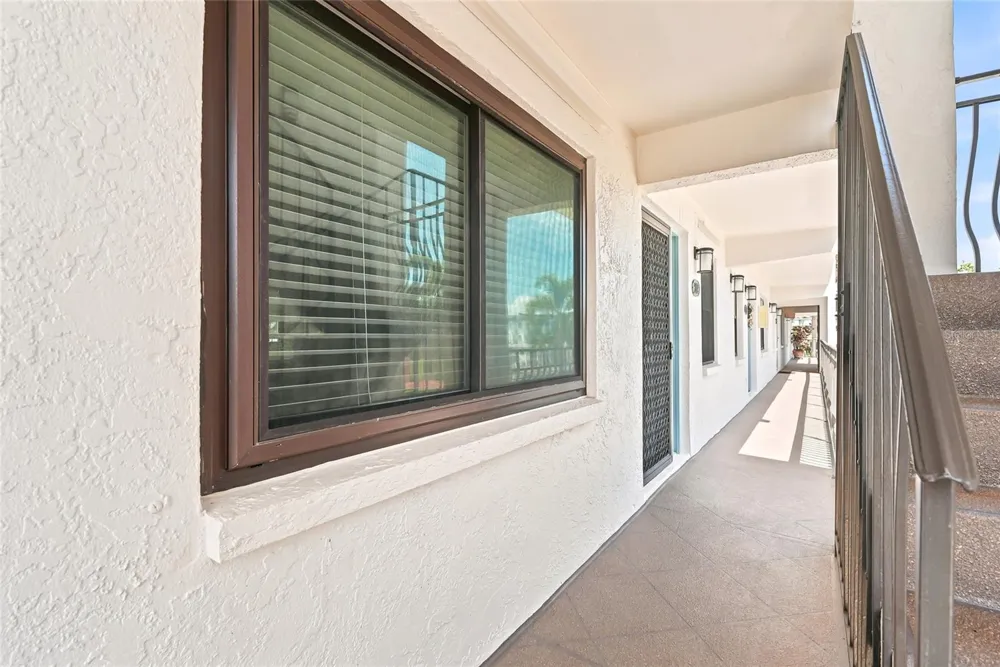 11901 LAGOON LANE #202 Treasure Island, FL 33706