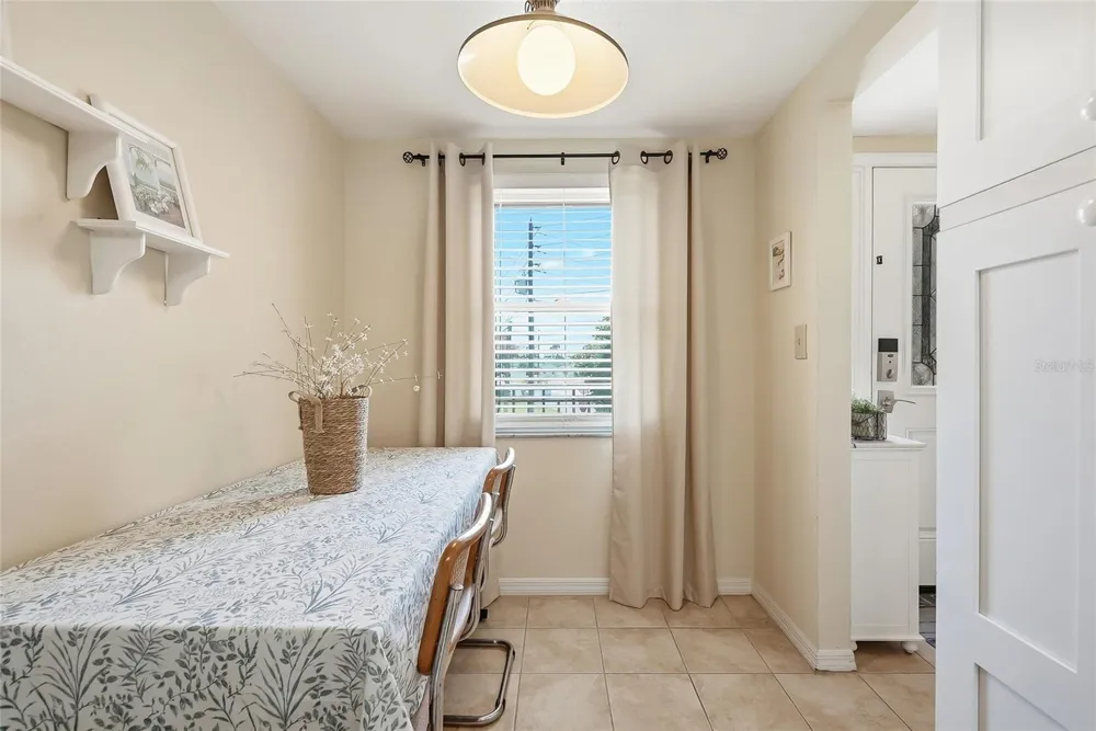 11901 LAGOON LANE #202 Treasure Island, FL 33706