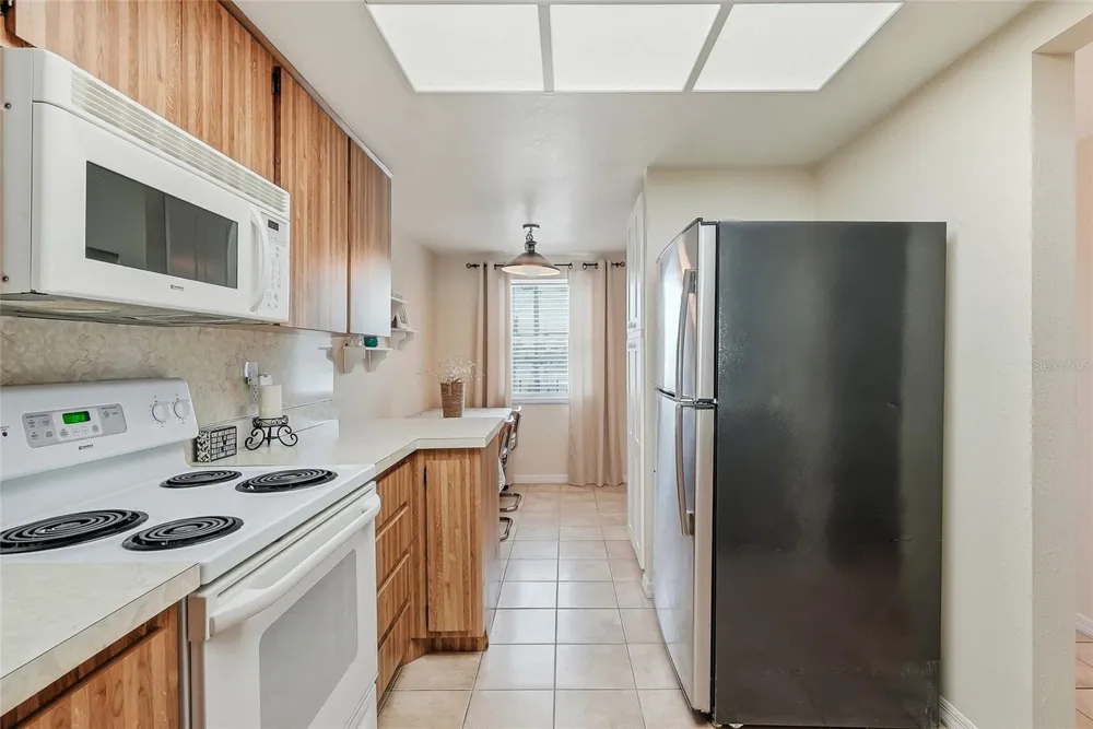 11901 LAGOON LANE #202 Treasure Island, FL 33706