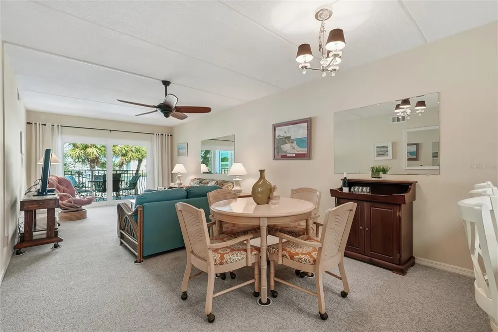 11901 LAGOON LANE #202 Treasure Island, FL 33706