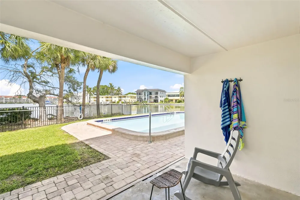 11901 LAGOON LANE #202 Treasure Island, FL 33706