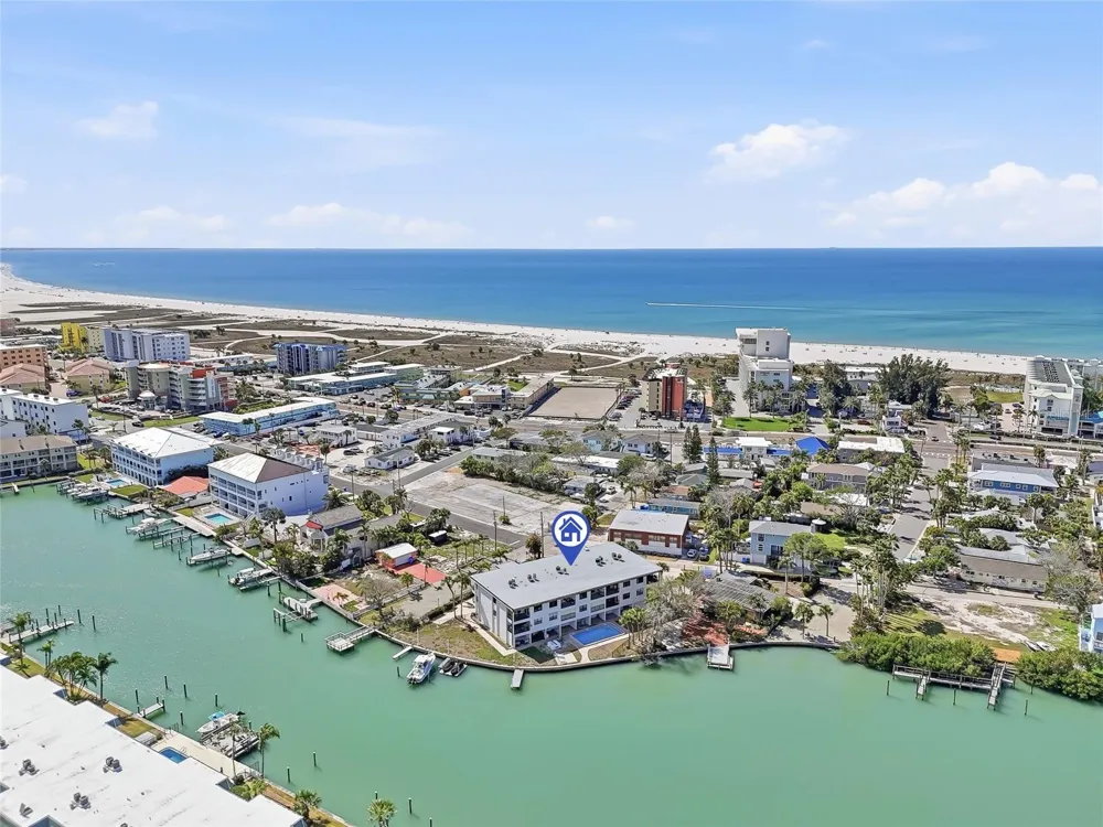 11901 LAGOON LANE #202 Treasure Island, FL 33706