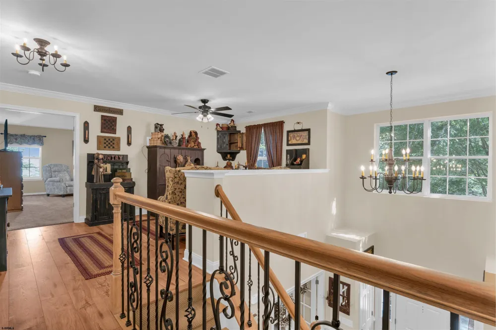 101 Kensington Dr Smithville, NJ 08205