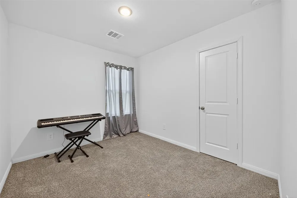 16854 Marie Village Drive Conroe, TX 77306