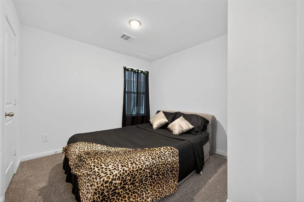 16854 Marie Village Drive Conroe, TX 77306