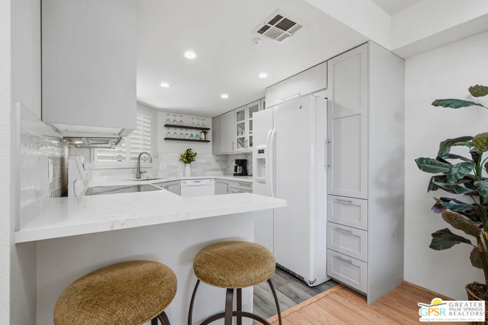 255 S Avenida Caballeros #113 Palm Springs, CA 92262