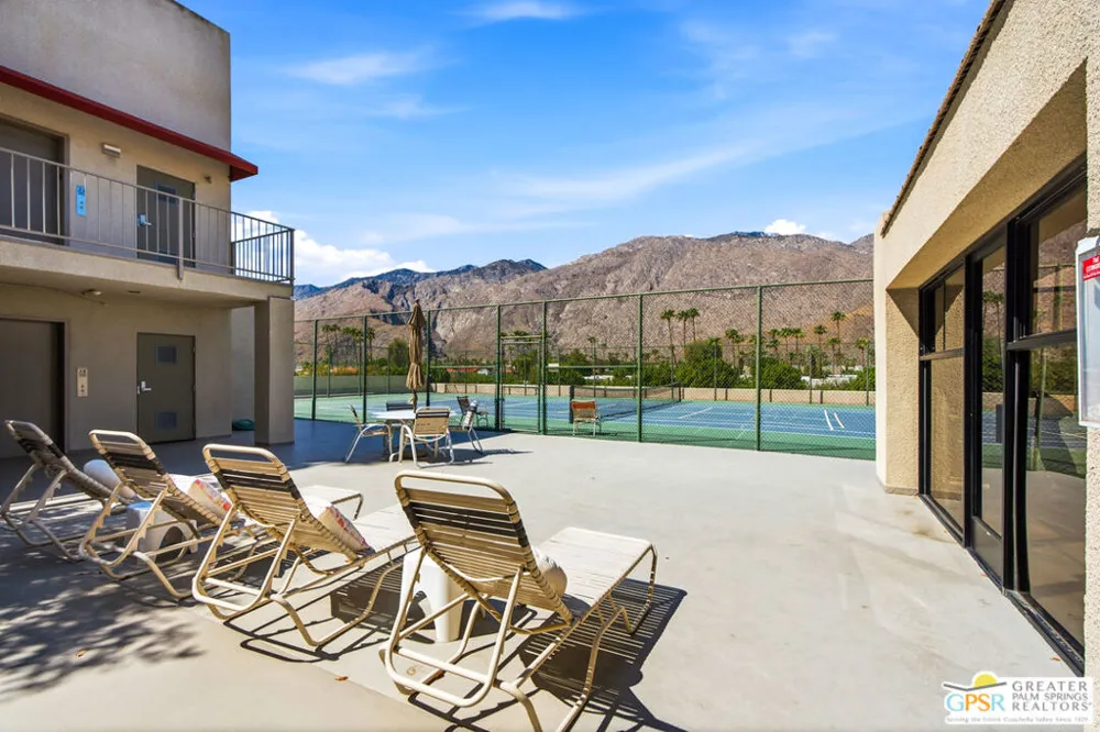 255 S Avenida Caballeros #113 Palm Springs, CA 92262