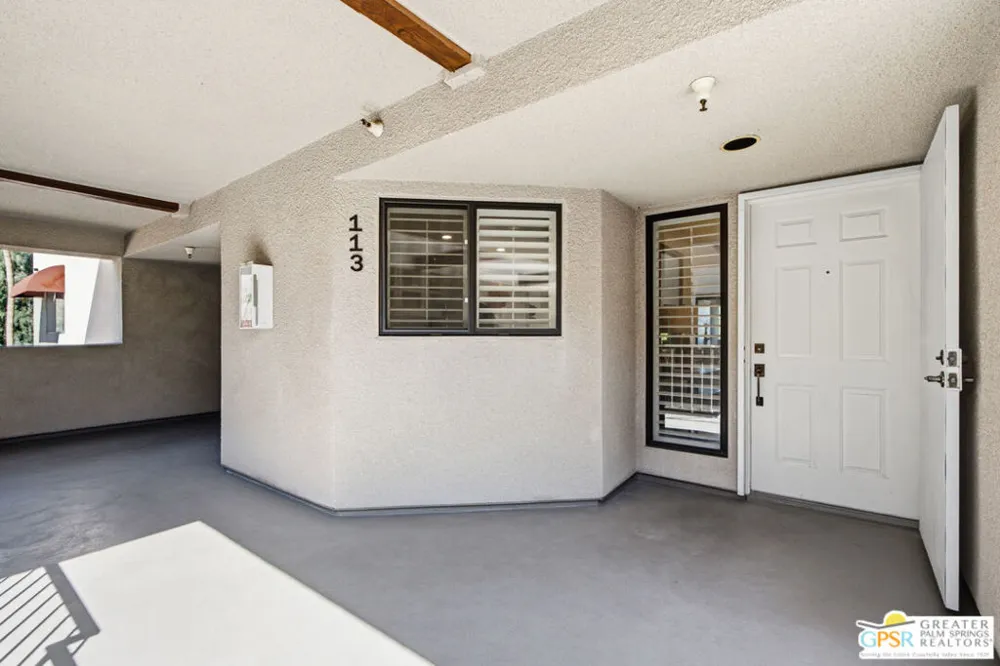 255 S Avenida Caballeros #113 Palm Springs, CA 92262