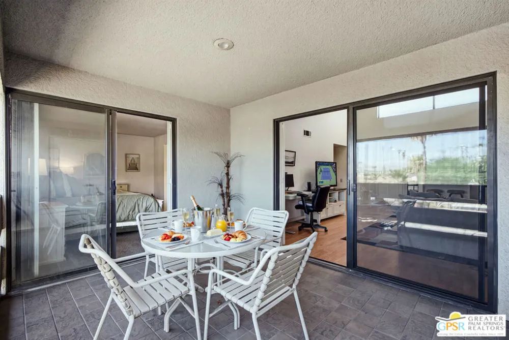 255 S Avenida Caballeros #113 Palm Springs, CA 92262