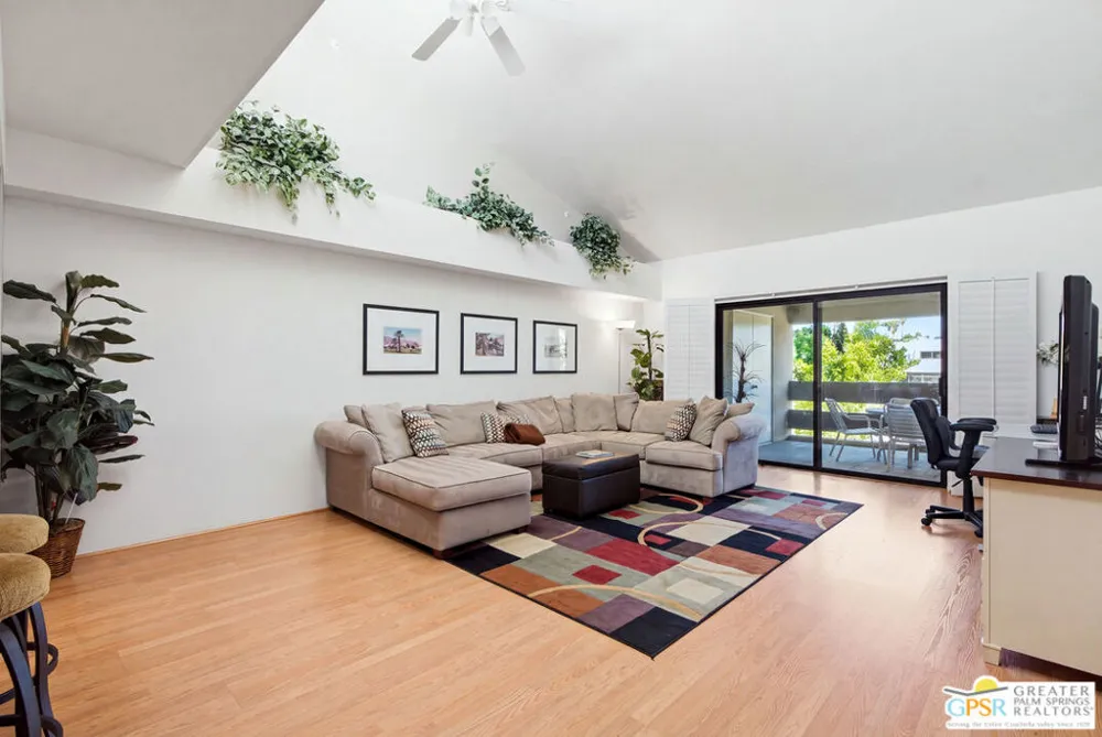 255 S Avenida Caballeros #113 Palm Springs, CA 92262
