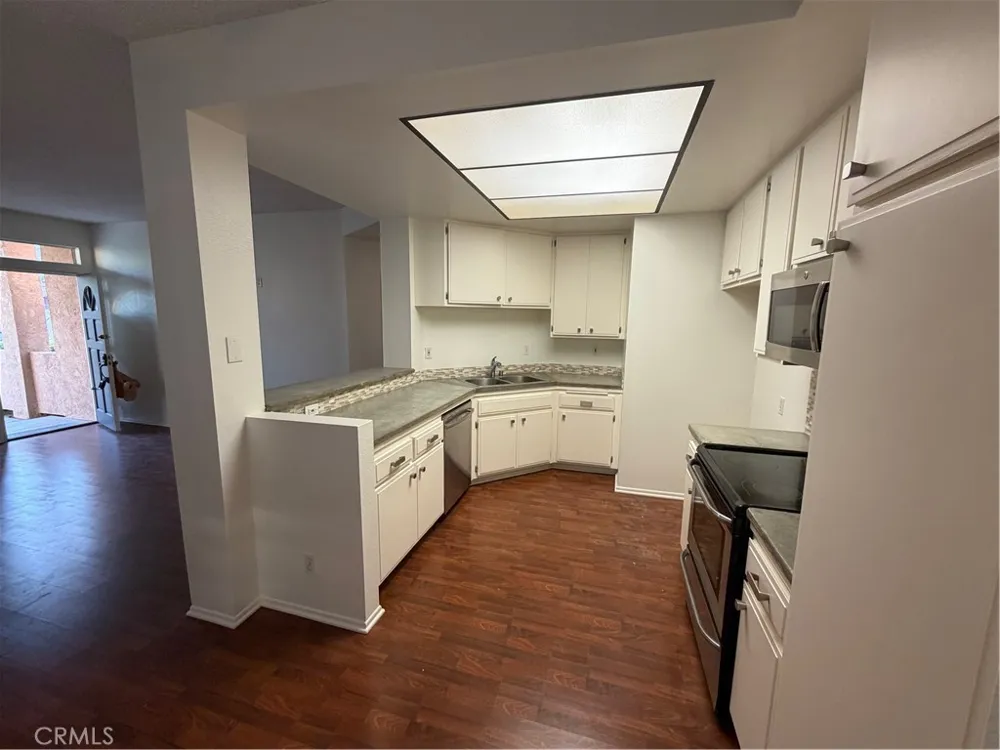 5722 E Stillwater #11 Orange, CA 92869