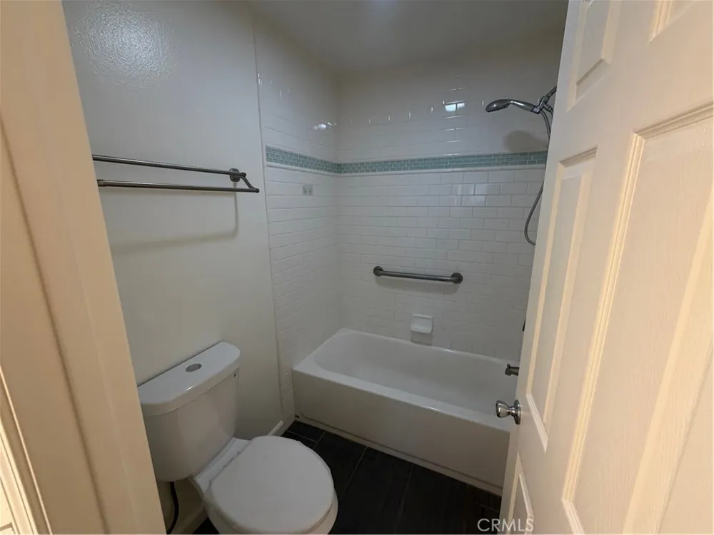 5722 E Stillwater #11 Orange, CA 92869