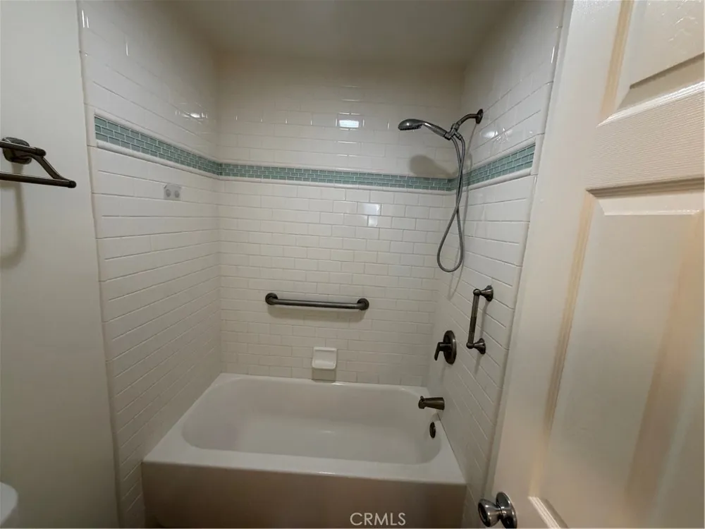 5722 E Stillwater #11 Orange, CA 92869