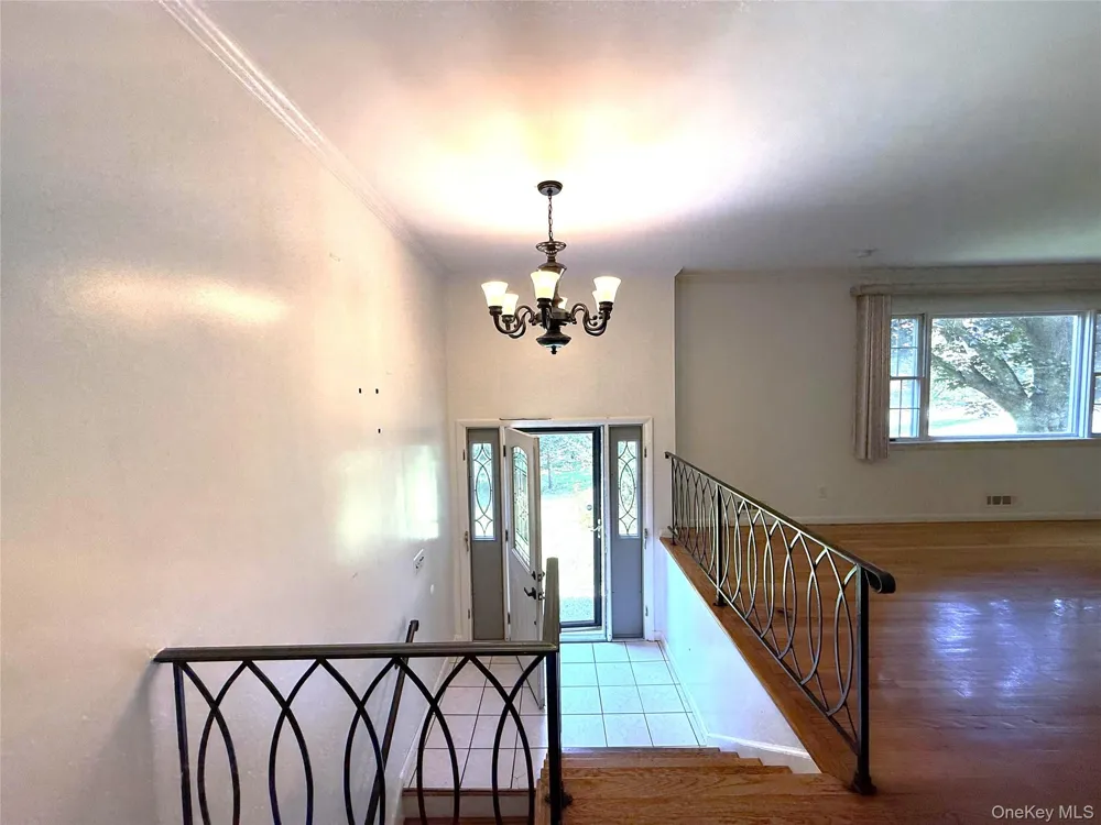 58 Quakerbridge Road Ossining, NY 10562